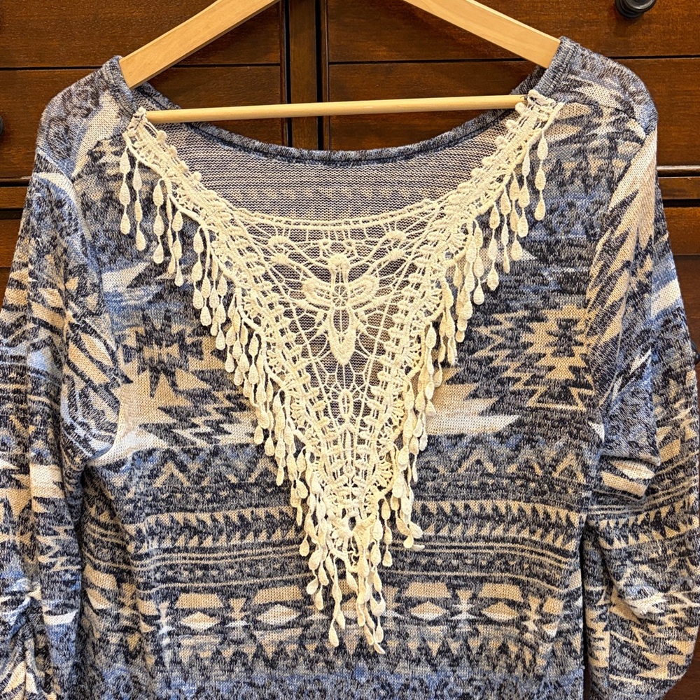 Signature Studio Woman 1X Aztec Crochet Fringe Top 3/4 Sleeve Geometric Boho - Picture 14 of 15